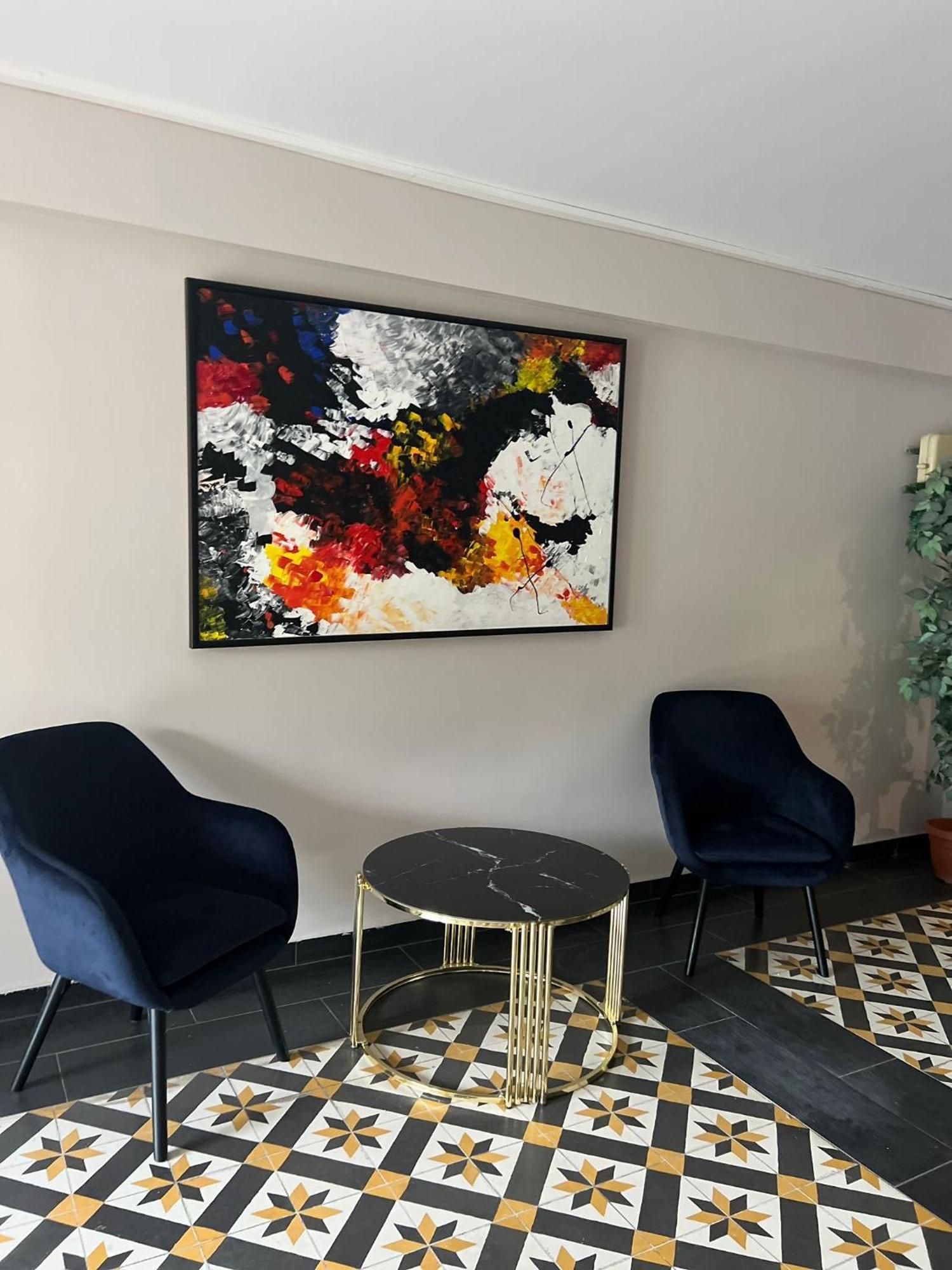 Tranzzit Airport Apartament 오토페니 외부 사진