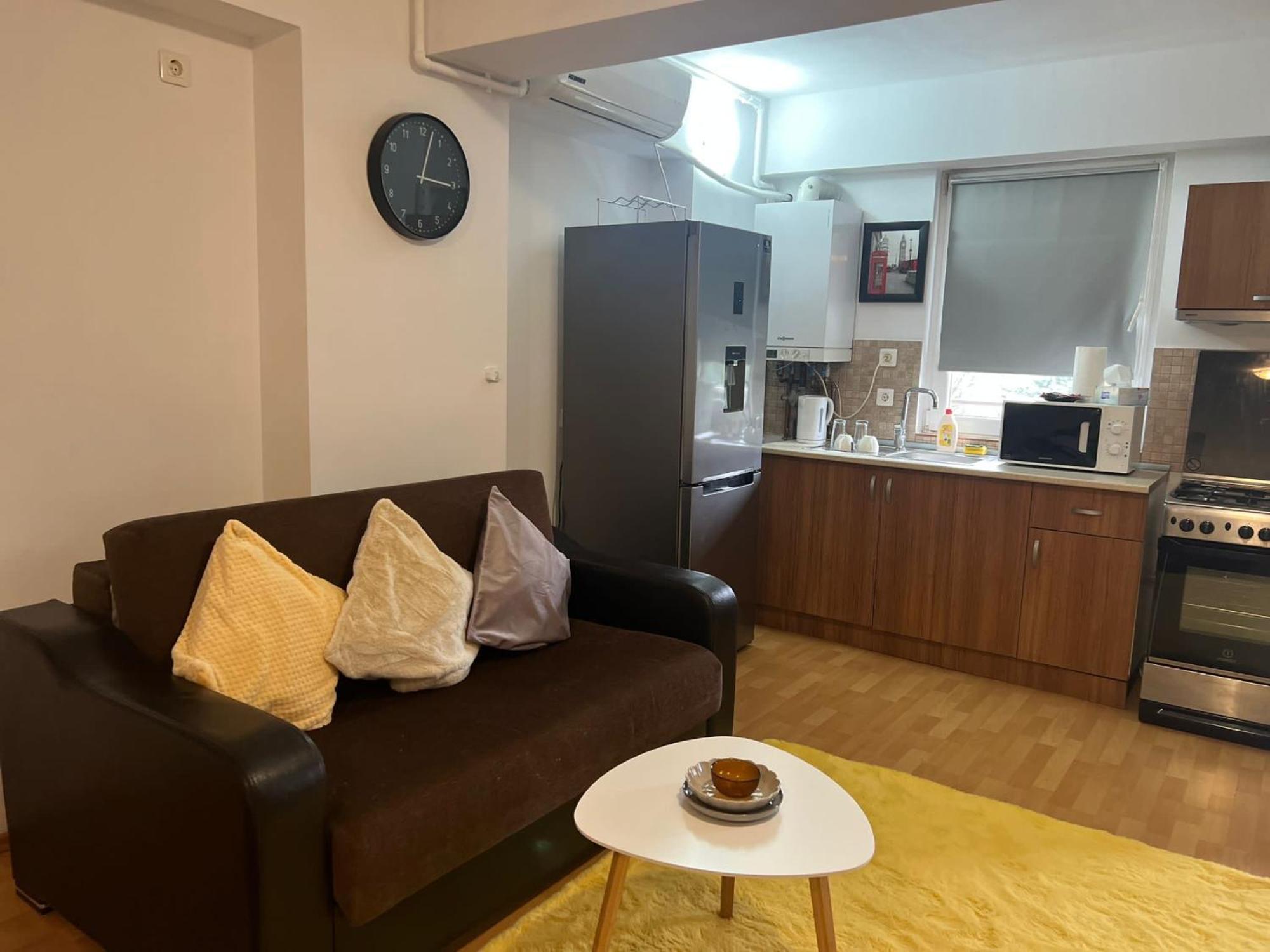 Tranzzit Airport Apartament 오토페니 외부 사진